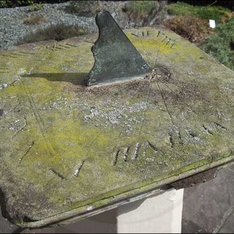 Tullie House sundial – Carlisle, Cumbria